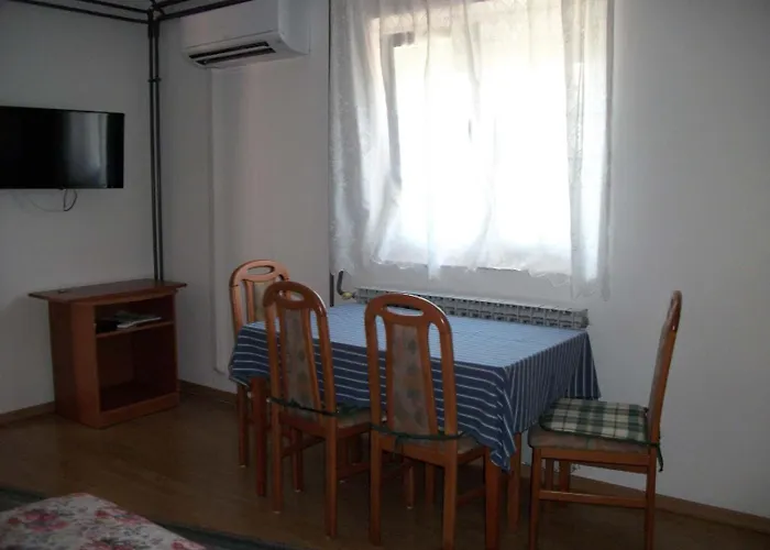 Apartman Erak Martin
