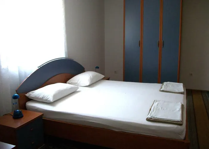 Apartman Erak Martin